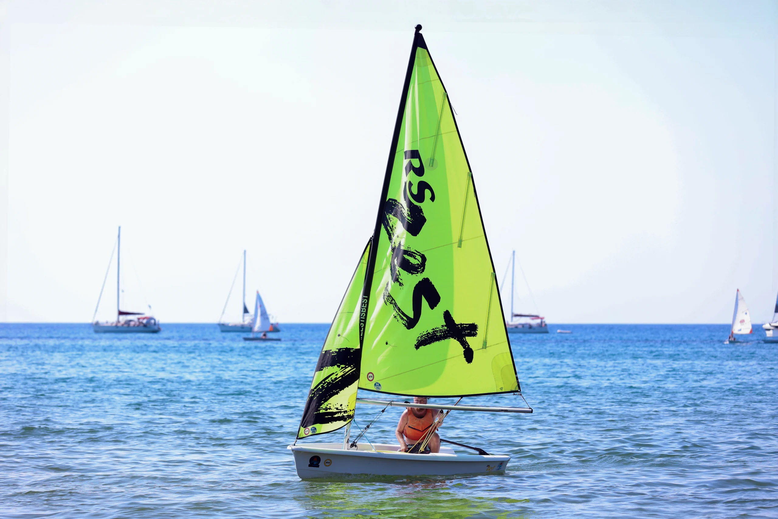Corsi di vela Golfo di Baratti con istruttore - Blu Barattti